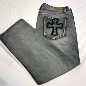 🛑SOLD🛑Halifax Mens Jeans Cross Embroidery